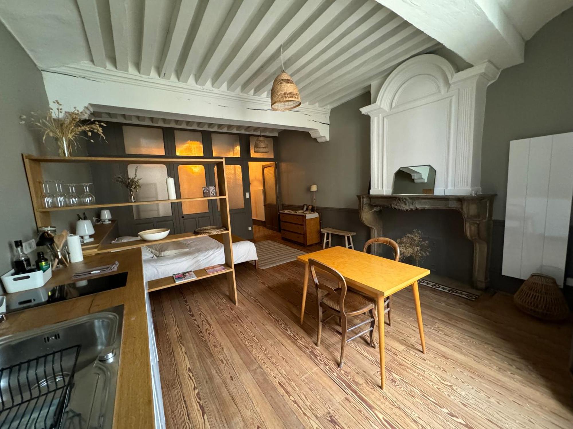 La Maison De Margaret Клуни Екстериор снимка